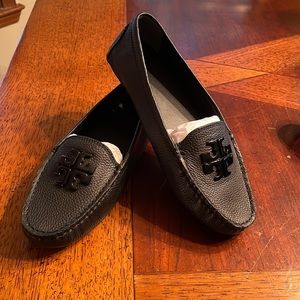 Tory Burch Lowell 2 Driver Tumbled Leather loafers